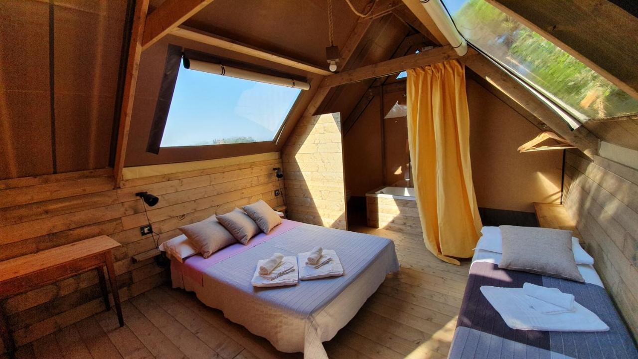 Agricamping La Gallinella Luxury tent Castagneto Carducci
